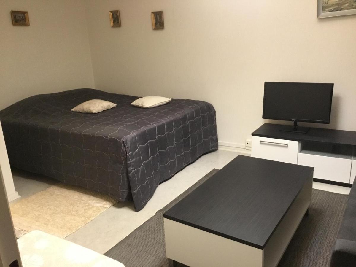 Yksio Uudenmaankatu Apartment Hyvinkaa ภายนอก รูปภาพ